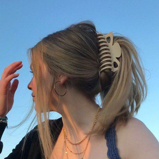 Логотип @karyysa_12 - 𝑄𝑢𝑜𝑡𝑒𝑠🤍