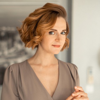 Логотип @kashirina_nika - Вероника решает жить