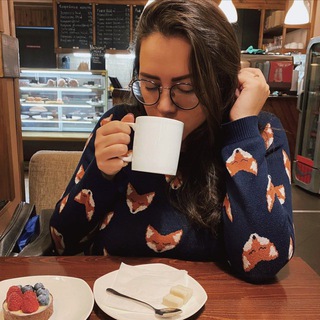 Логотип @kat_shank_about_coffee_chat - эспрессо мне за воротник Chat