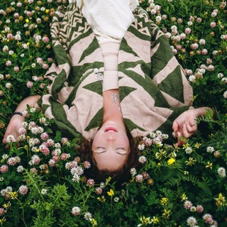 Логотип @katarinazuu - Екатерина Зю🌿Фото Экотерапия🌿Природная фотография