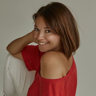 Логотип @kate_about_style - Фэшн с человеческим лицом