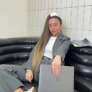 Логотип @kate_instabosss - Слушай Катю и зарабатывай 📲