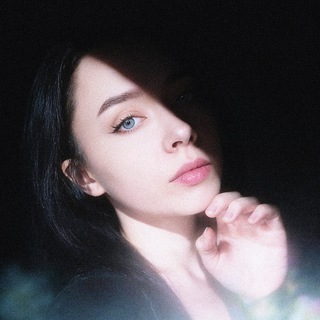Логотип @kate_po_dsgn - Ведьма визуальной магии