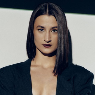 Логотип @katekatze12 - НАЕЗДНИЦА САТИРЫ