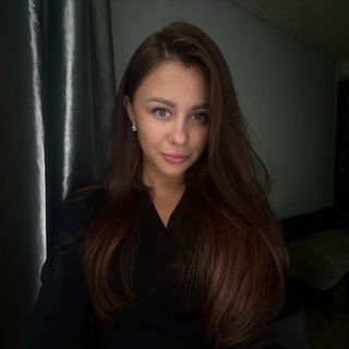 Логотип @katekorolevaaa - Koroleva_Daily