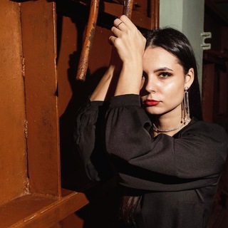 Логотип @katerina_tarantino - Мама Криминала