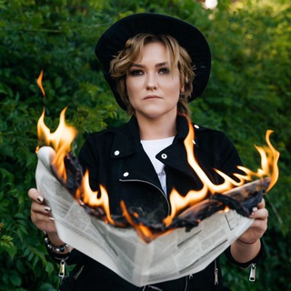 Логотип @katerinalobashova - Астро и Таро с К. Ло