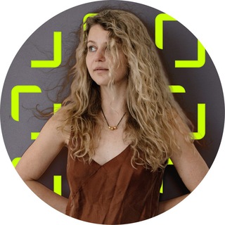 Логотип @kateswans_vnutrikom - Кать, при чём тут внутриком?