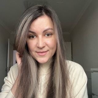 Логотип @katiandrushina - Андрюшина печатает…