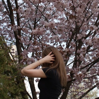 Логотип @katnyve - theywantkatlen