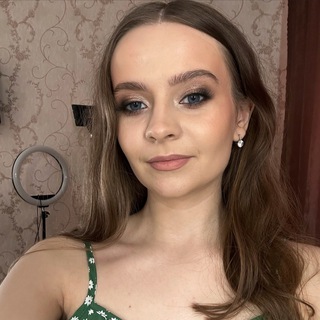 Логотип @katrisha303 - KATRISHA 💘