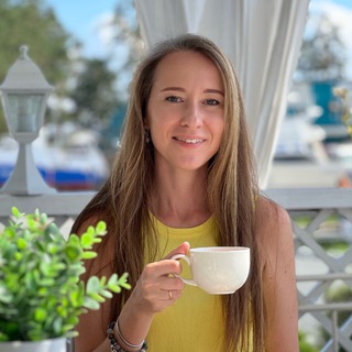 Логотип @kattrinnovikova - Кухня смыслов Kattrin