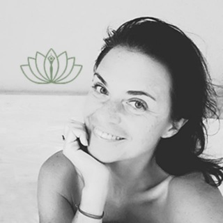 Логотип @katveda - Ваш аюрведист и нутрициолог Екатерина Трубникова🌿