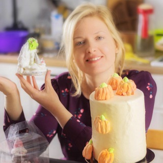 Логотип @katyaprosto_bystro - О простых десертах и их продажах