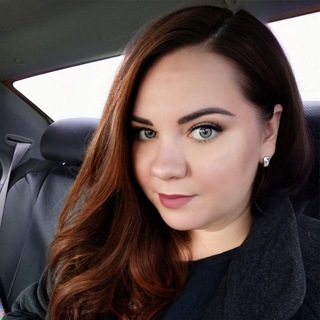 Логотип @katyaychit - Будни мастера маникюра 💅🏻