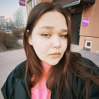 Логотип @kazahstanygrojaetnam - говорящая голова