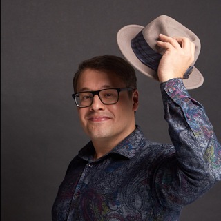 Логотип @kdementyev - Футбол, еда и другие удовольствия