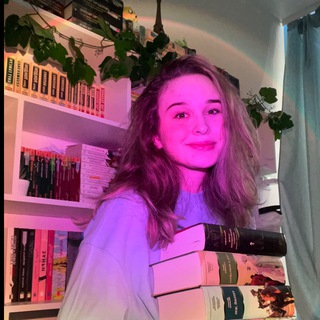 Логотип @kellerbook - за одну жизнь - тысячи жизней 📚