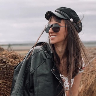 Логотип @kerryph - kerry.kas