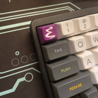 Логотип @keyboard_cn - 键盘交流群，听取哇声一片