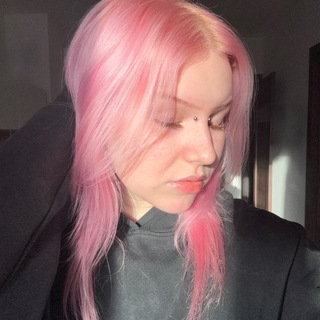 Логотип @kgchnails - кгчнеилс