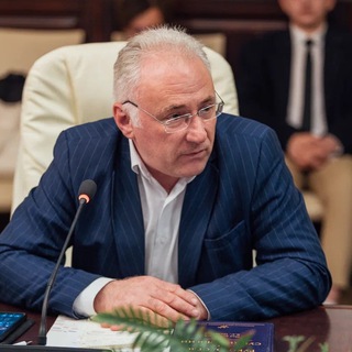 Логотип @khasminski - Кризисный психолог Михаил Хасьминский