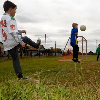 Логотип @khillavi - CornerChatBot