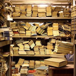 Логотип @khranilishche_knig - Хранилище книг