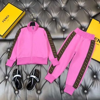 Логотип @kids05lux - Luxury baby clothes 🦋🦋🦋🦋🦋🦋