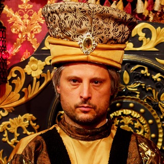 Логотип @kingoforion - King of Orion