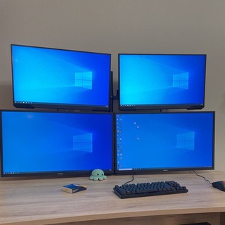 Логотип @kingoftilt - PussyScalper