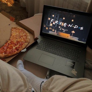 Логотип @kinonakolenkah - кино на коленках