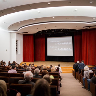 Логотип @kinovtretyakovke - Кино в Третьяковке