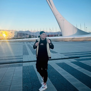 Логотип @kir_muravev - Rick