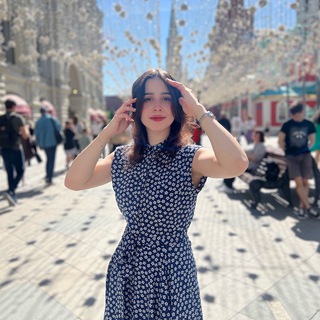 Логотип @kirasafiy - Кира Сафий