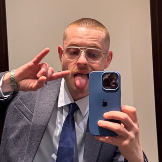 Логотип @kirill_nikolaevich_otvechaet - дневник плохого учителя