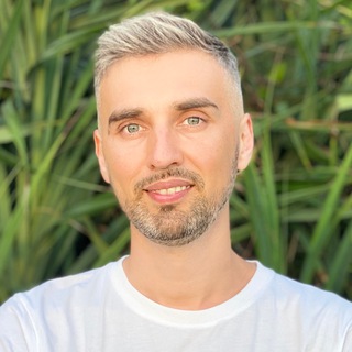 Логотип @kirillzakharin - Кирилл Захарин | ИИ