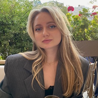 Логотип @kisprobiz - Чеснокова. Маркетинг со смыслом