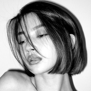 Логотип @kissesfromguka - kisses from guka