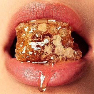 Логотип @kissherenoob - Болью объятая