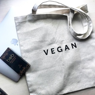 Логотип @kissmeveg - Чатик kiss me im vegan