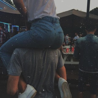 Логотип @kissmy7o9 - Милые пары, поцелуи