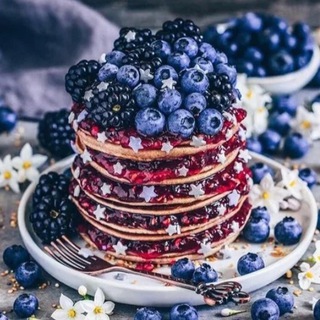 Логотип @kitchtenyes - Монастырская кухня