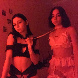Логотип @kittytebyapoimala - китти тебя поймала