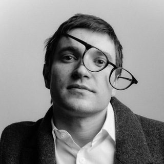 Логотип @kklesov - Теперь я комик