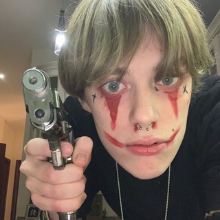 Логотип @klounadayahochuspat - Клоунада вани яхочуспать/ @yahochuspat