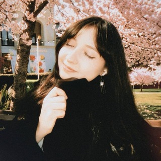 Логотип @kmilteyy - катя милтей