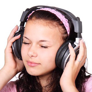 Логотип @knigarebenku - Аудиокниги для детей