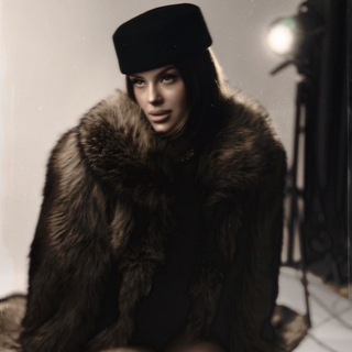 Логотип @knizhnayyaa - Книжная жрица