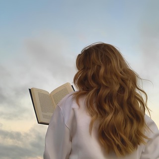 Логотип @knizhnyyklub11 - Книжный клуб 📚